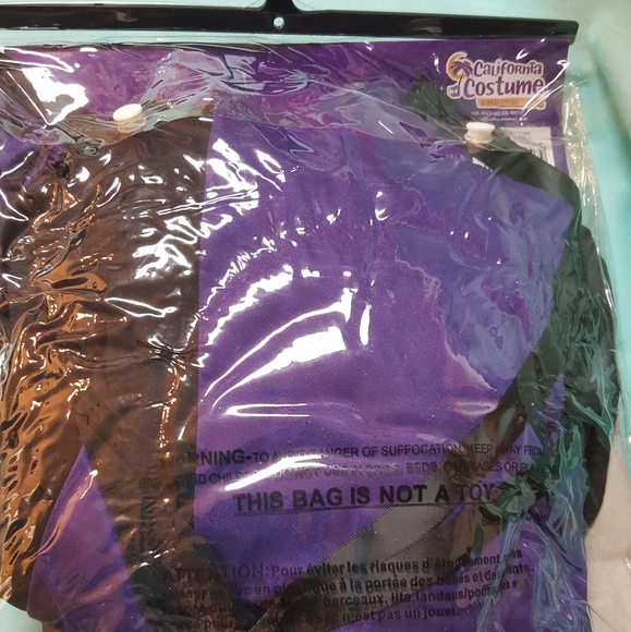 SOLD Halloween Costume - Plus Size Hooded Robe - Picture 6 of 6